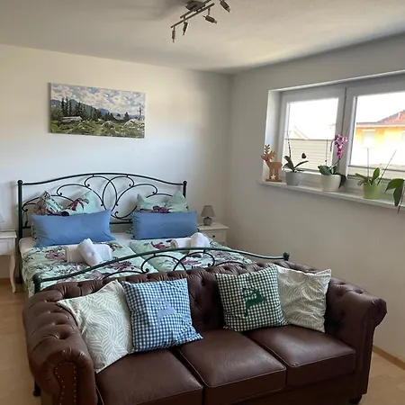 Apartment Moderne Einrichtung Und Prime Video Im Allgaeu *